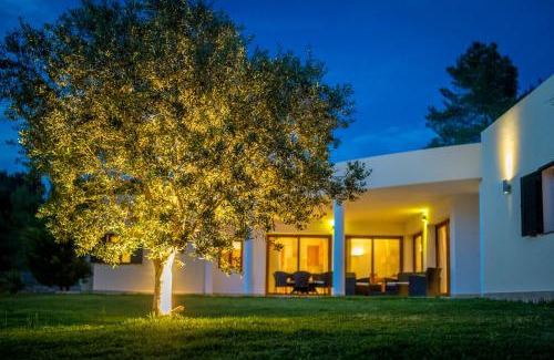 Sant Josep de sa Talaia Villa | Sa Lluna