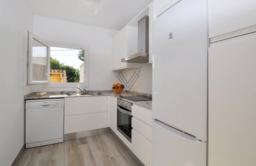 Alcudia Cottage | Sa Marina 7A, villa direct on the beach