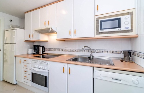 Nueva Andalucia Apartment | SAA- Comfortable Apartment near Puerto Banus