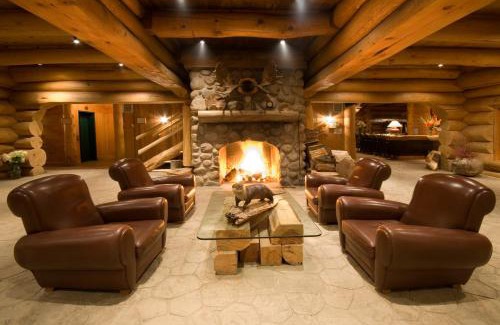 Mauricie Hotel | Sacacomie Hôtel et Spa
