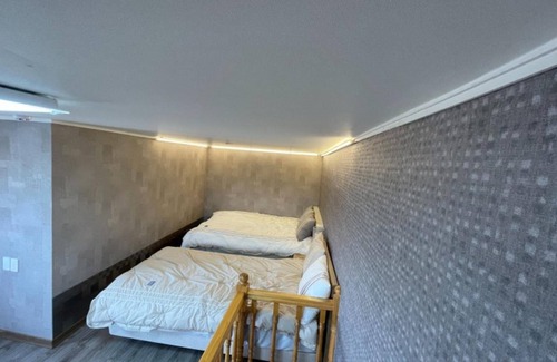 Sacheon House | Sacheon Sagyejeol Pension
