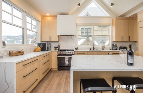 Saddle Ridge House | Saddle Ridge | Stunning Renovated Home in Moonlight