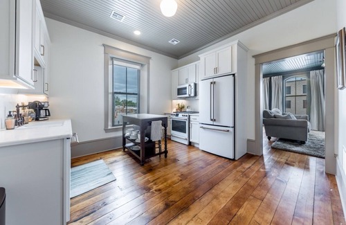 Wamego Apartment | Saddle Shop Loft on Lincoln
