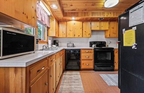 Rangeley House | Saddleback Lake Lodge 19 | Close to Saddleback