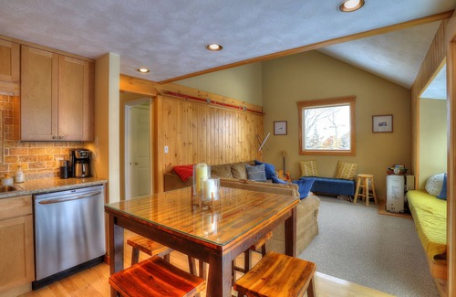 Rangeley Condo | Saddleback- White Birch Condo 36- Pet Friendly