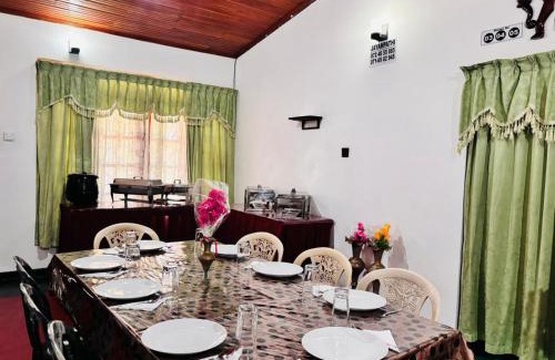 Wilgamuwa Hotel | Safari Lodge Wasgamuwa