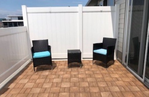 Schenectady Apartment | Safe and Secure Downtown location! Close to Proctors and Jay Street Market!