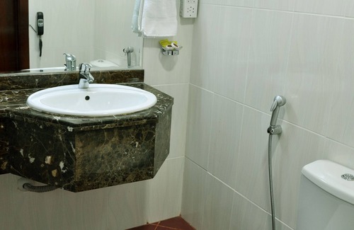 Al Muraqqabat Hotel | Saffron Hotel