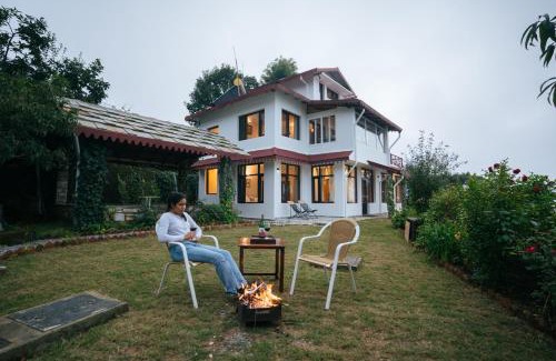 Kaul Villa | SaffronStays The Clairmont Cottage,Mukteshwar