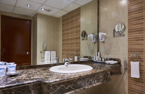 Al Duqqi Hotel | Safir Hotel Cairo