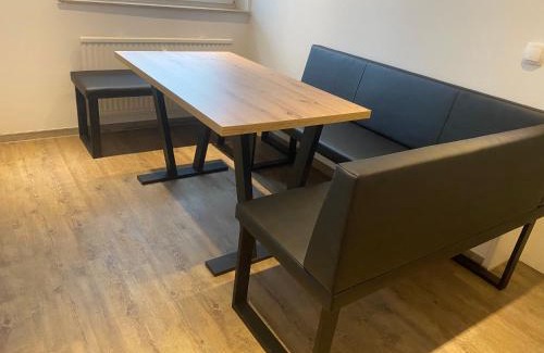 Hochheide Apartment | Sahara 3,5 Z Balkon Smart TV Küche WaMa