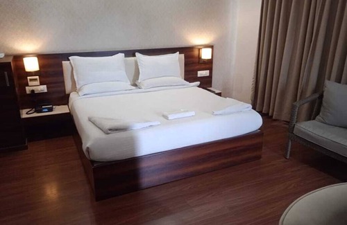 Puttaparthi Hotel | Sai Maa Hotel and Residency