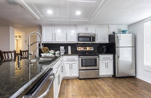 South Padre Island Condo | Saida I 301 - Charming Beachfront Condo, Ocean Views from Private Balcony, Luxurious Grounds