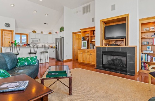 Manteo House | Sail Away 6 Bedroom Home in Manteo