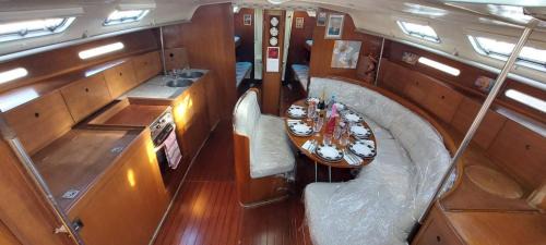 Rhodes Town Boat Rental | Sailing Edisa Rhodes Adventures