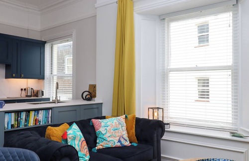 Dartmouth Cottage | SAILORS REST, romantic in Dartmouth