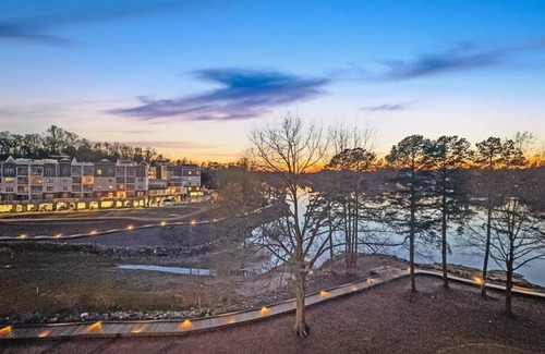 Mount Mourne Apartment | Sailors Retreat LakeSide