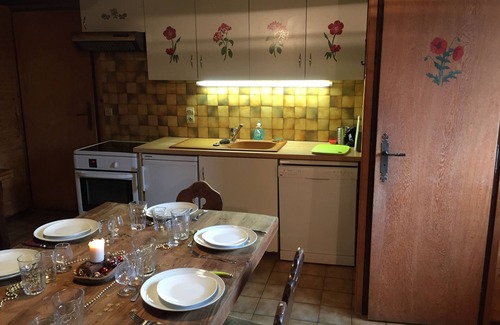 Saint-Gervais-les-Bains Ski Chalet | SAINT GERVAIS MONT BLANC - WOODEN CHALET 10 PERSON