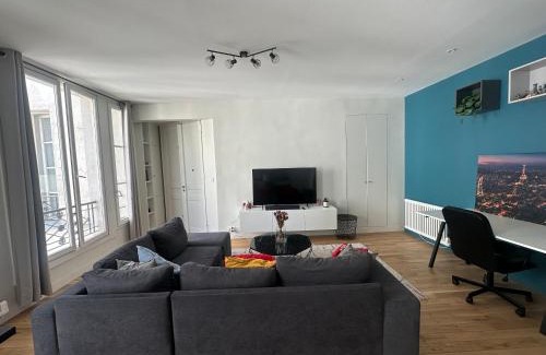 Quartier de la Place-Vendome Apartment | Saint-Honore - Luxury apartment 1 BR