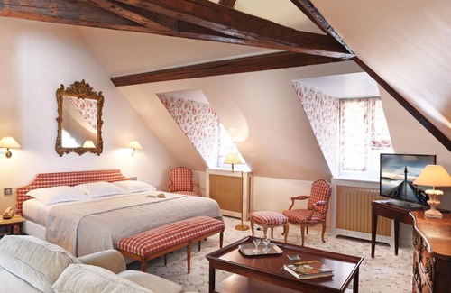 Trouville-sur-Mer Hotel | Saint James