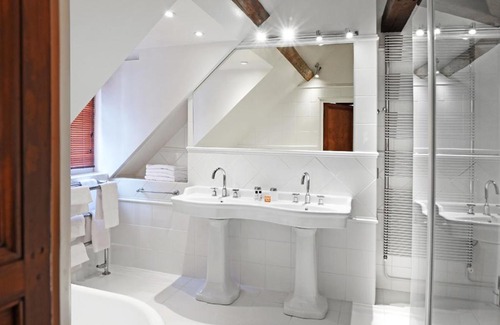 Trouville-sur-Mer Hotel | Saint James