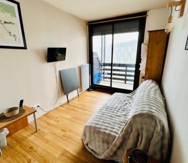 Pla d'Adet Apartment | Saint Lary au pied des pistes alt 1700m