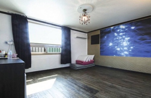 Ganghwa Hotel | Saipan Motel with Sea View