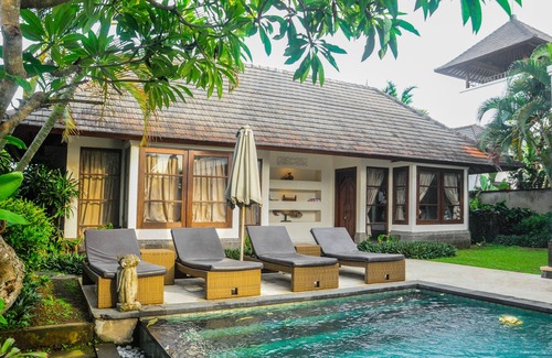 Kediri Villa | Saka Omah Villa - 3 bedrooms near Tanah Lot