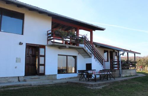 Petrovaradin House | Salaš Belo Brdo