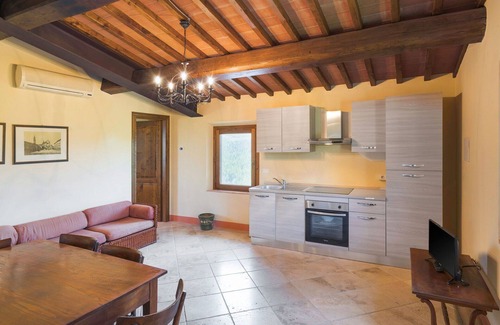 San Gimignano Apartment | Sala Di Brozzi Apartment with Pool Ap. 2