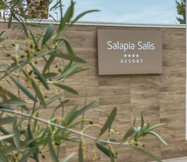 Margherita di Savoia Hotel | SALAPIA SALIS RESORT