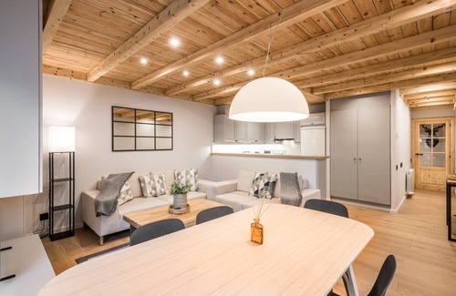 Baqueira Apartment | Salenques Magnificent apartment for 6p with 2 bedrooms and 2 walk from slopes 1500.