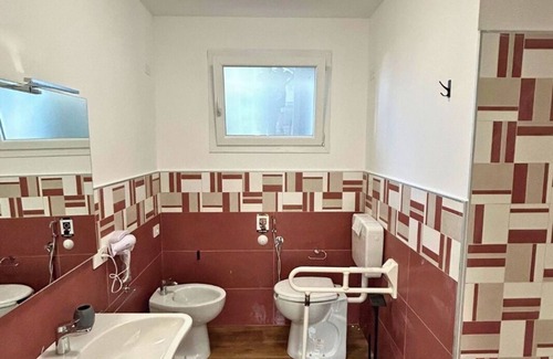 Lidi Ferraresi Apartment | Salinaro three-room apartment 150 m from the sea