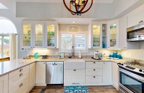 Bethany Beach House | Salt Pond home with community pool, tennis court & gym access