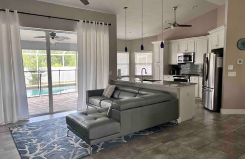 North Port House | Salt Water Pool & Spa Escape
