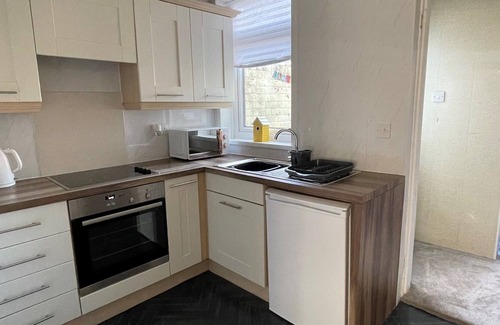 Brotton House | Saltburn Edge - Cosy three bed terrace 5 minutes from the beach