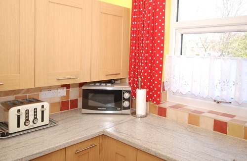 Loftus Apartment | Saltburn Holidays 3 Park View