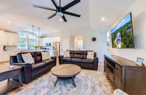 Whalehead Beach House | Saltwater Pool, Outdoor Bar, & 5-Min Walk to Beach
