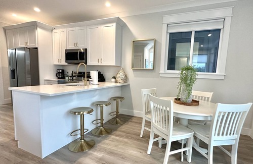 Wilmington Historic District Apartment | Saltwater @ The Cove Riverwalk Villas