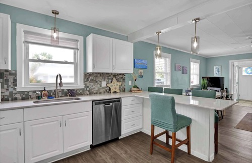 Kure Beach House | Salty Kisses, Kure Cottage Retreat