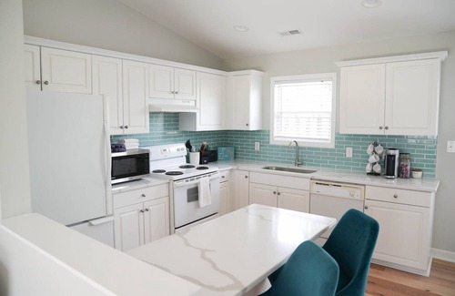 Murraysville House | Salty Paws - Newly Renovated & Dog Friendly!