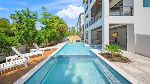Clearwater Beach House | Salty Sunrise