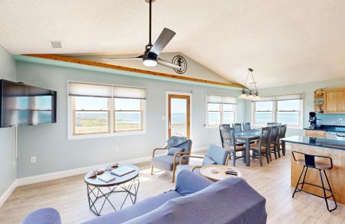 Frisco House | Salty Syren