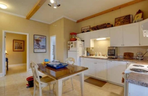 Saluda Cottage | Saluda Cottage
