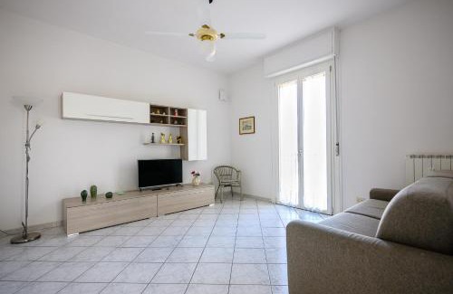 Scandicci Apartment | Sama Three Apartment