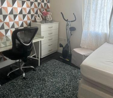Brockley House | Sammie shaw double room