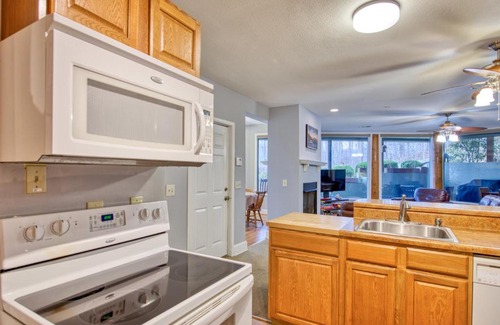 Lake Junaluska House | Samuel Court Cabin