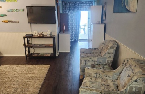 Crescent Beach Condo | 🐬San-A-Bel🐬Ocean Front 2BR Condo~ Balcony~Outdoor HotTub~Pool👣Bring FlipFlops