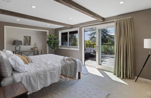 San Anselmo House | San Anselmo Mt Tam views and walk to town
