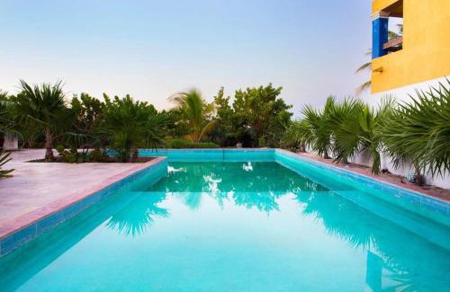 Dzemul Hotel | San Bruno TROPICAL Villa With POOL